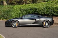 MCLAREN 650S